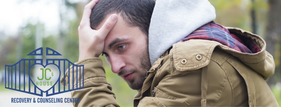 alcohol-effects-young-depressed-man-jbblog4